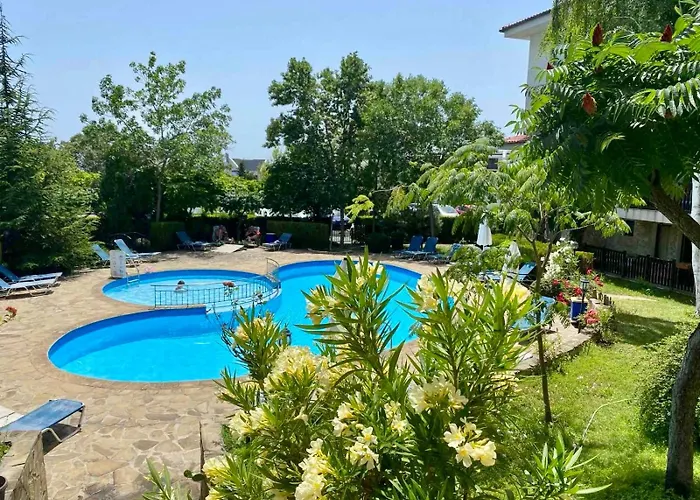 Апартамент Delfin Sea View Свети Влас