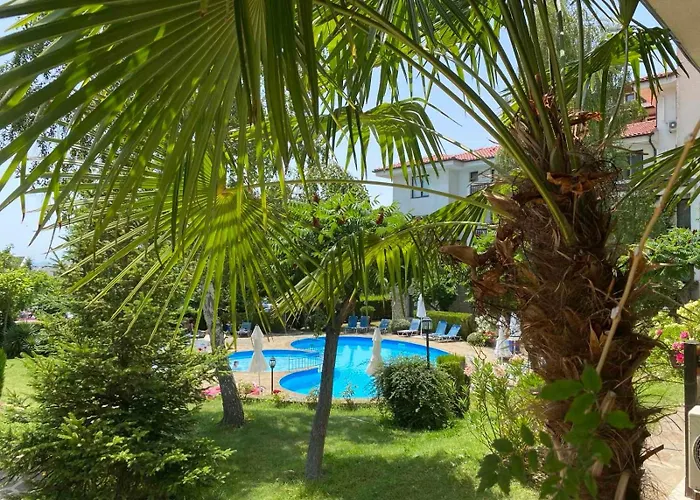 Delfin Sea View Апартамент