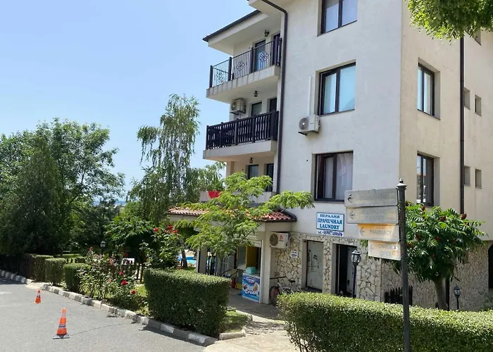 Delfin Sea View * Свети Влас