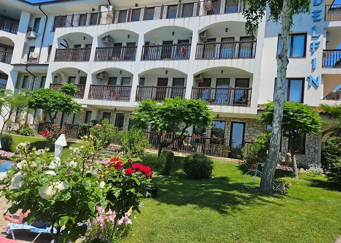 Delfin Sea View Апартамент *