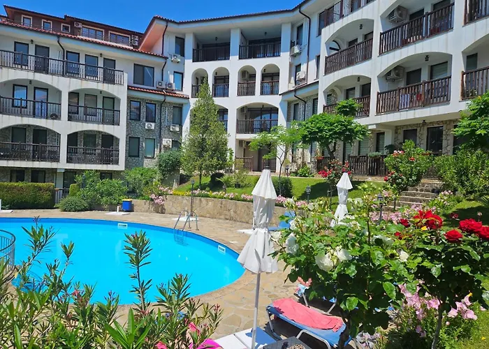 Delfin Sea View Апартамент